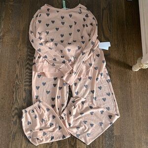 NWT Honeydew two-piece loungewear set